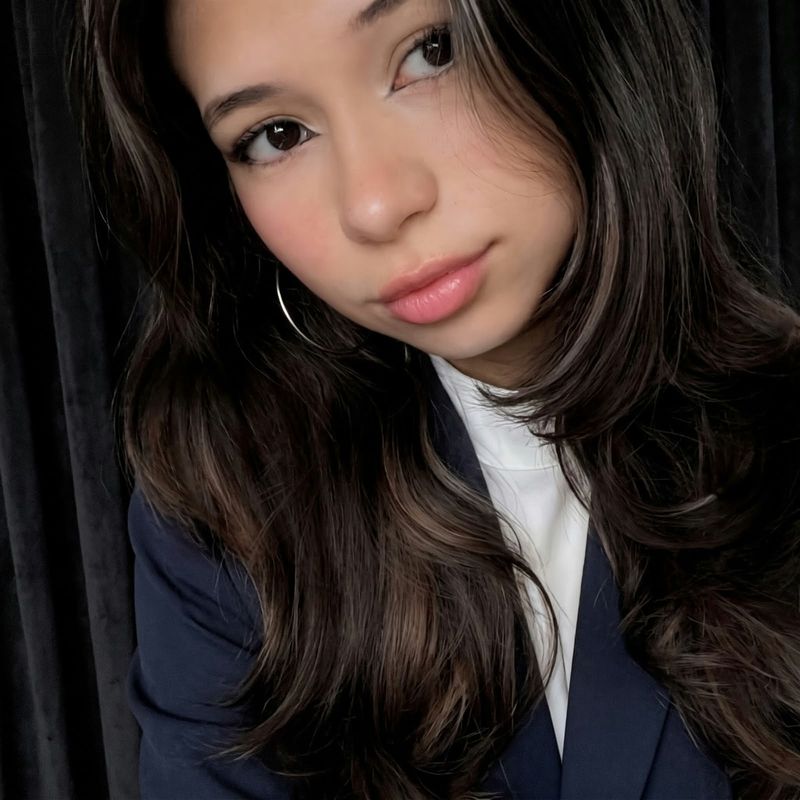Dana González